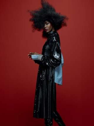 Supermodel is all 'hair' for a breathtaking Vogue Brazil May 2016 spread